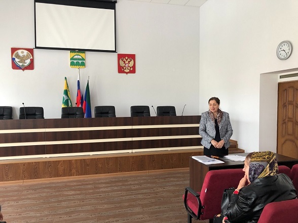 В Сулейман-Стальском районе состоялся семинар библиотекарей
