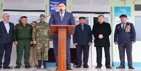 Мемориальные плиты открыли в Магарамкентском районе