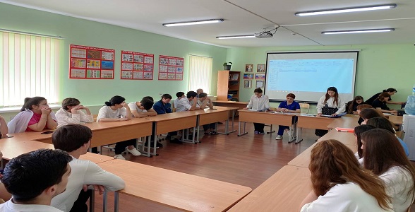 Круглый стол «Скажи курению-нет!» прошел в Индустриально-промышленном колледже