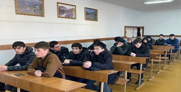 Круглый стол на тему здоровья состоялся в Автомобильно-дорожном колледже