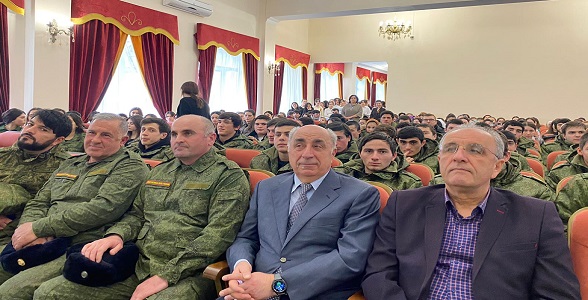 Военно-патриотическое мероприятие состоялось в Дербентском колледже