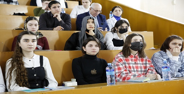 Региональный этап олимпиады по химии прошёл в Дагестане