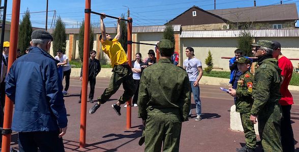Военно-спортивная игра «Зарница» прошла в Дербентском профессионально-педагогическом колледже