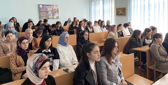 День единых действий прошёл в Профессионально-педагогическом колледже Избербаша