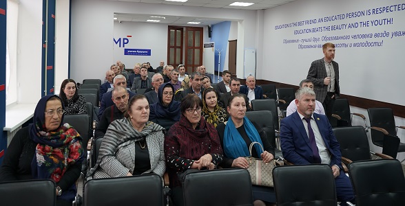 Чемпионат игры «Школа большой страны» продолжается в ДИРО