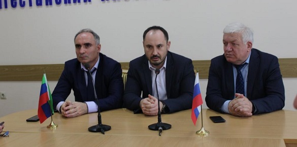 С рабочим визитом Дагестан посетил заместитель директора Академии Минпросвещения России Роман Ершов