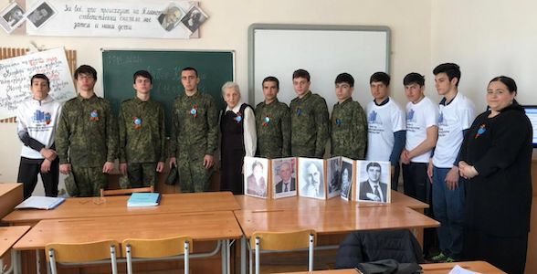 Акция «Георгиевская ленточка» прошла в КАиС