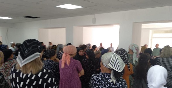 Приёмка ремонтных работ родителями учащихся прошла в Хамаматюртовской СОШ №1