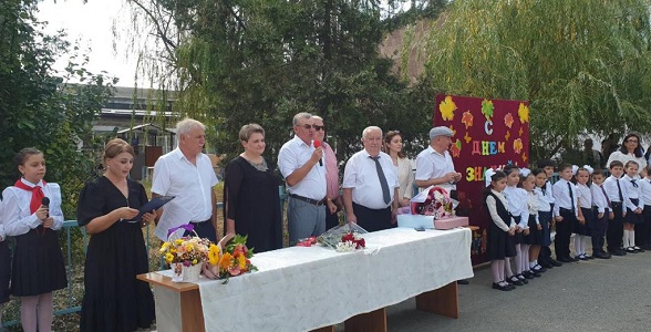 В Буйнакске отпраздновали День знаний