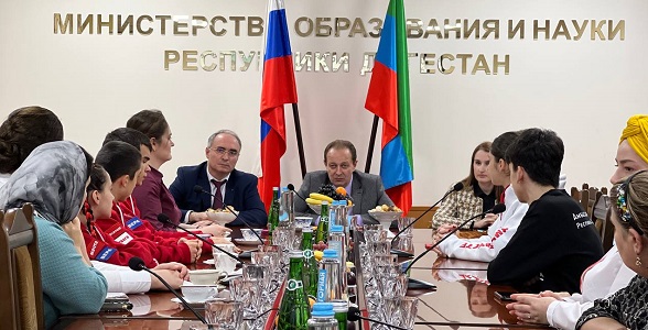 Встреча с участниками I Съезда Российского движения детей и молодёжи прошла в Дагестане