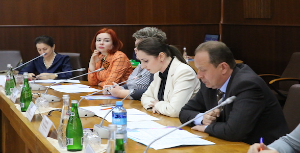 Организацию летнего отдыха детей обсудили в Дагестане