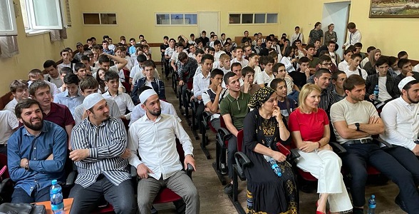 В Автомобильно-дорожном колледже прошли мероприятия ко Дню солидарности в борьбе с терроризмом