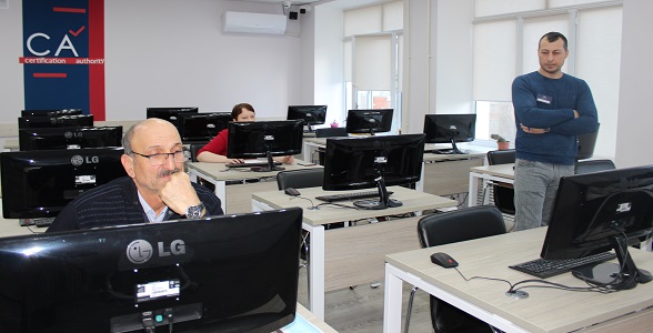 Аттестация педагогических работников проходит в ЦОКО