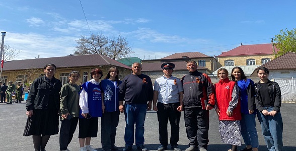 Патриотическая акция «Георгиевская лента» прошла в Дербентском профессионально-педагогическом колледже