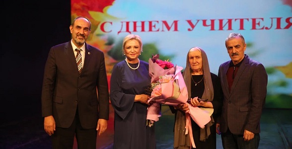 День учителя отметили в Дагестане