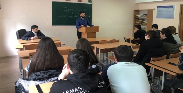 Студенты Автомобильно-дорожного колледжа встретились с представителем Пенсионного фонда РФ по РД