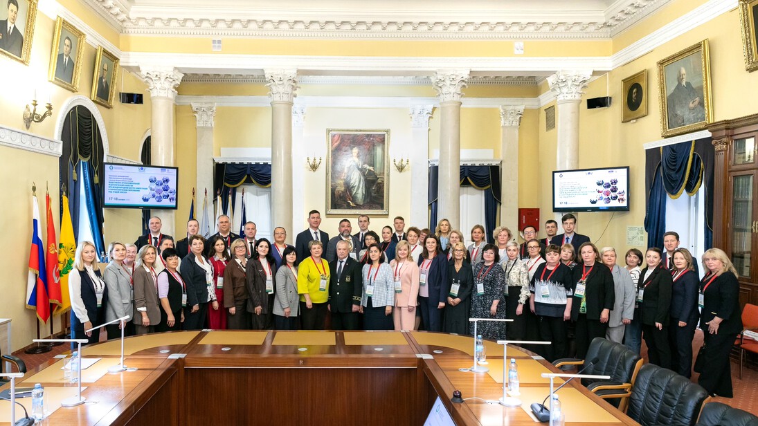 Общественно-профессиональная педагогическая коллегия учреждена в Петербурге