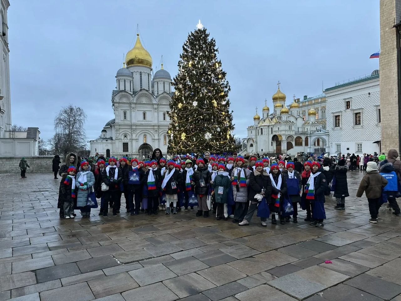 119 детей из Дагестана отправились на Кремлёвскую ёлку