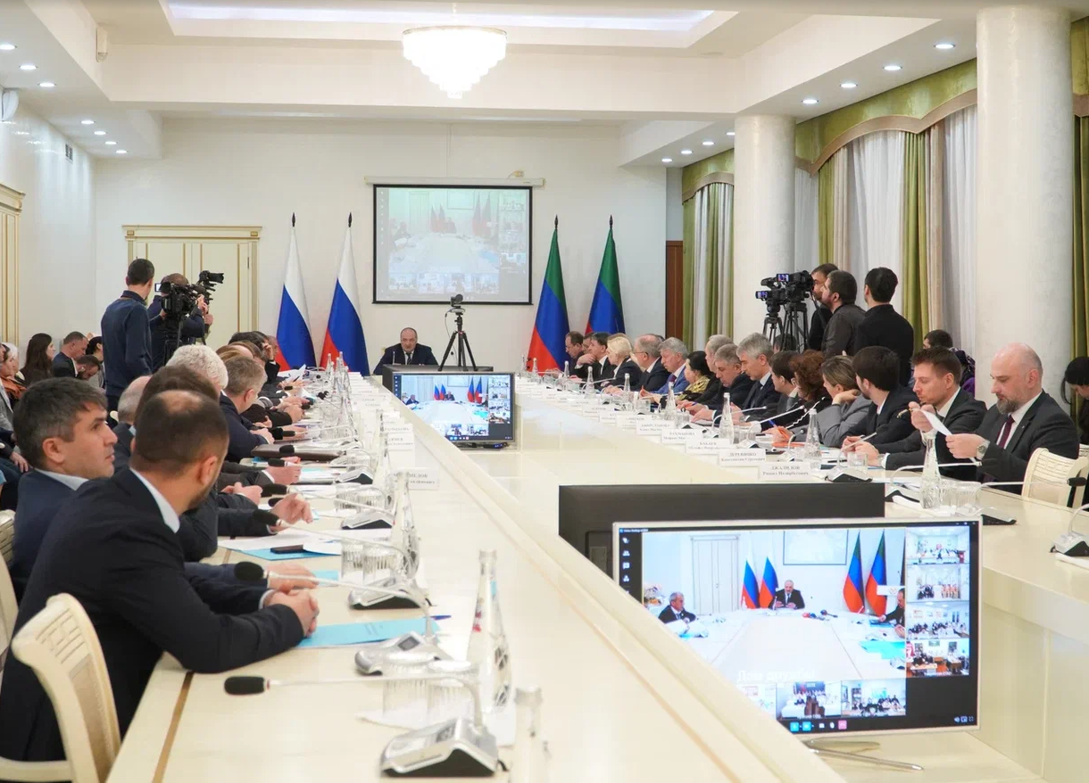 Развитие науки и образования: в Дагестане заданы новые ориентиры