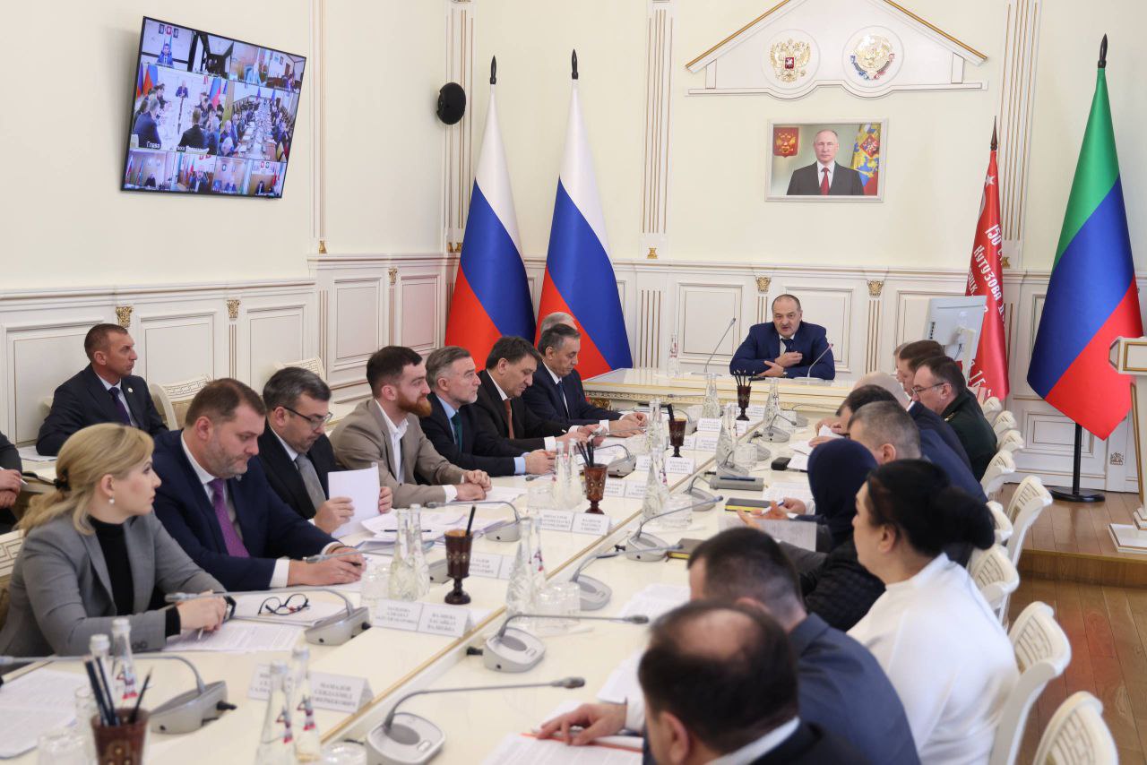 Министр образования и науки РД принял участие в совещании, посвящённом вопросам поддержки участников СВО и членов их семей