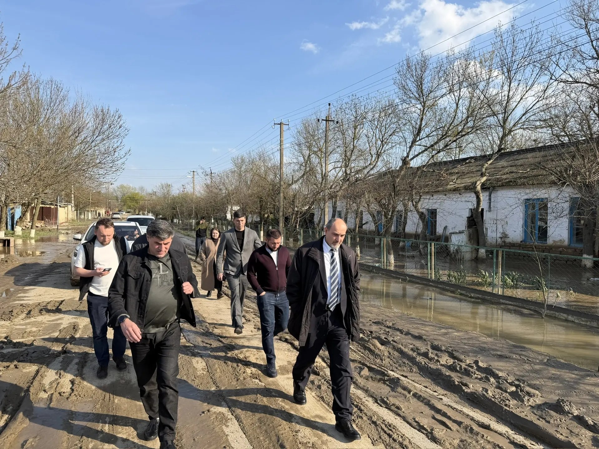 Яхья Бучаев проинспектировал образовательные организации, пострадавшие в результате стихийного бедствия