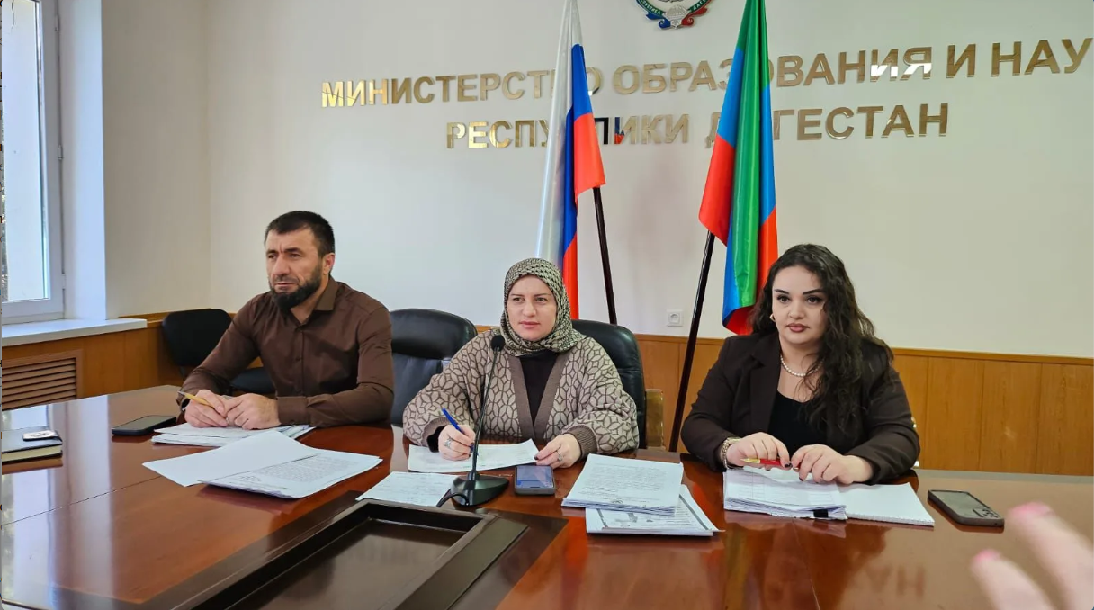 Рабочая встреча по вопросам организации питания и внедрения безналичной оплаты