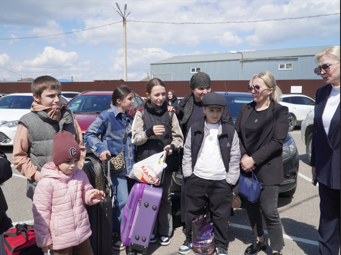 В Северную Осетию-Аланию отправились 113 детей из районов, пострадавших от стихийного бедствия