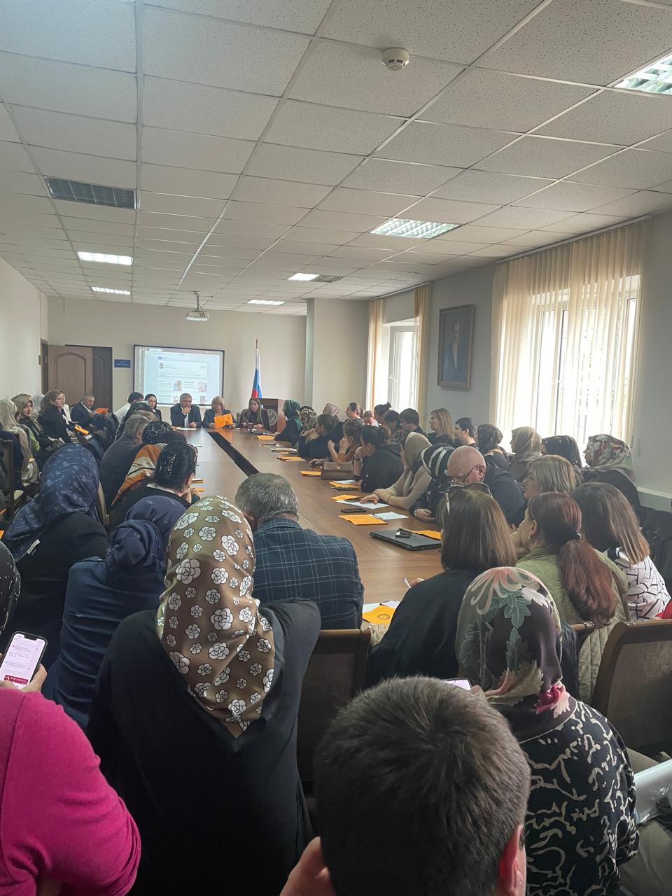 Круглый стол «Методические рекомендации по использованию МЭШ: практические советы по внедрению МЭШ в учебный процесс по родным языкам и литературам»