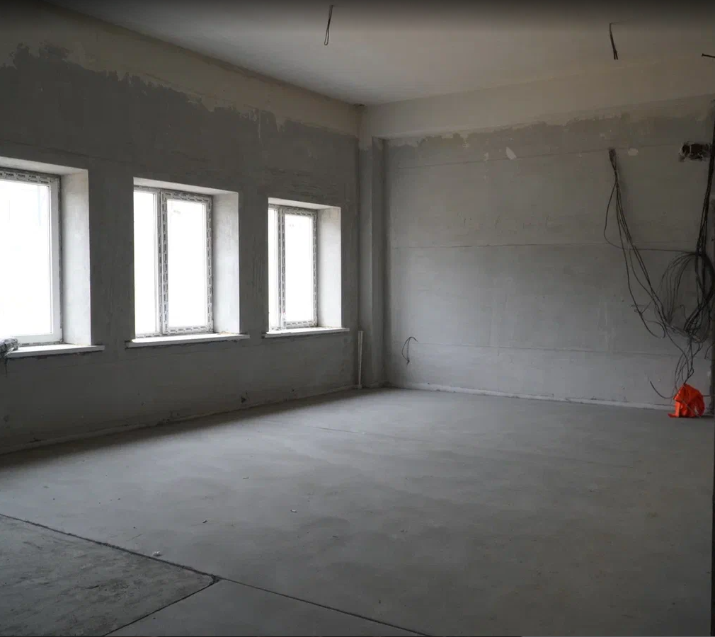 Ход строительства нового школьного корпуса в Махачкале