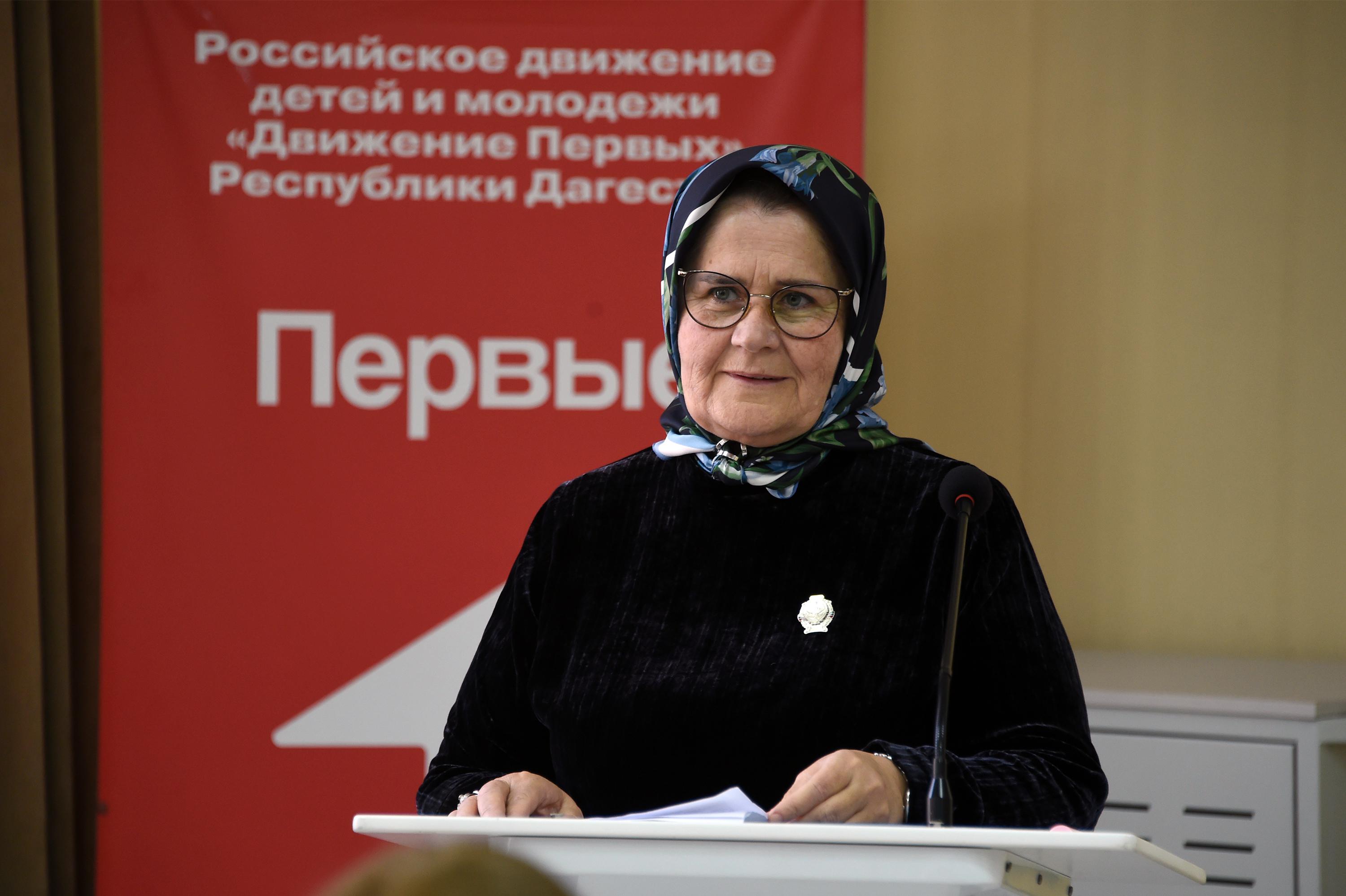 В РЦО прошло выездное заседание Комитета Народного Собрания РД по образованию и науке