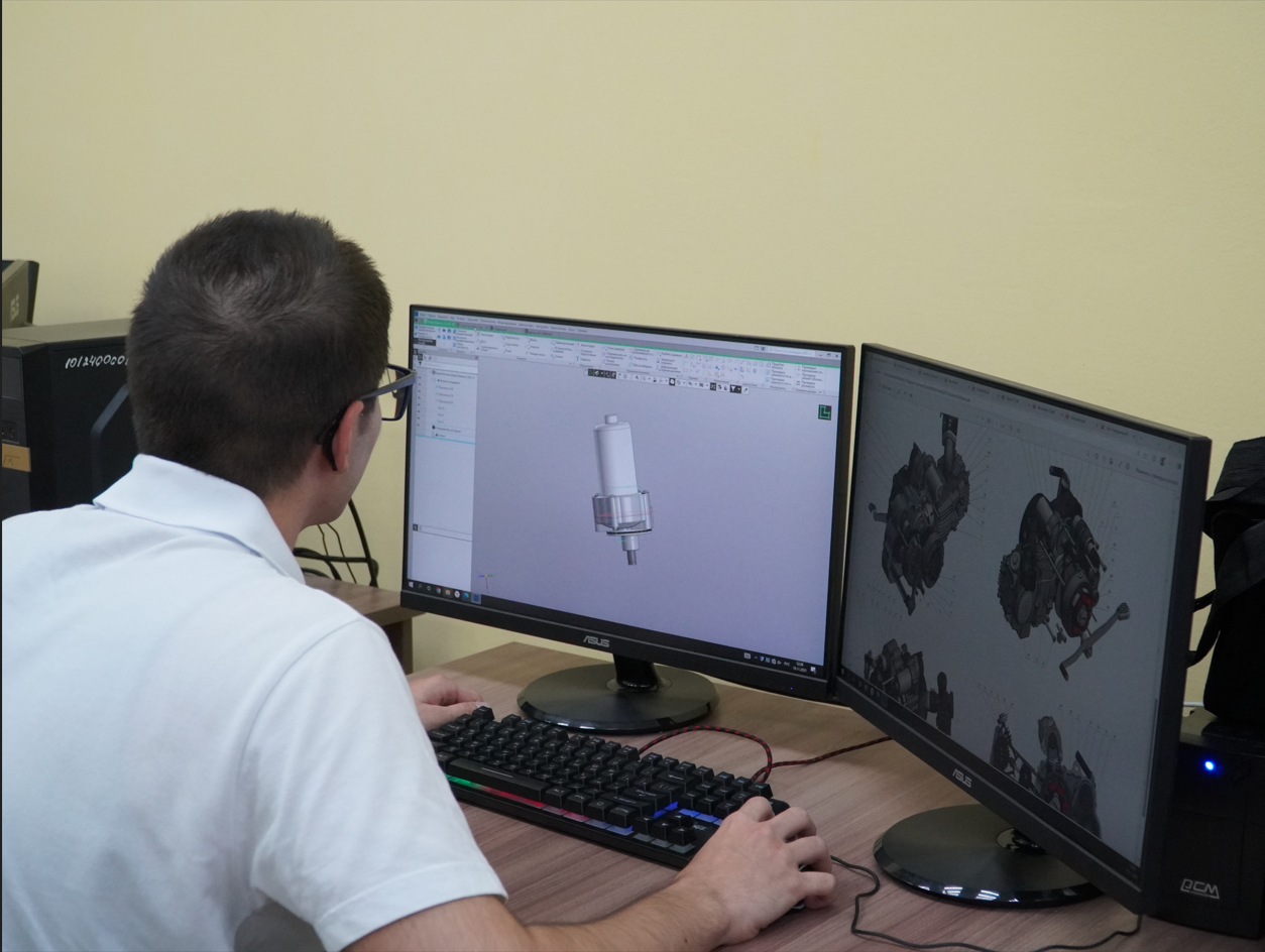 100-летний юбилей отметил Колледж машиностроения и сервиса