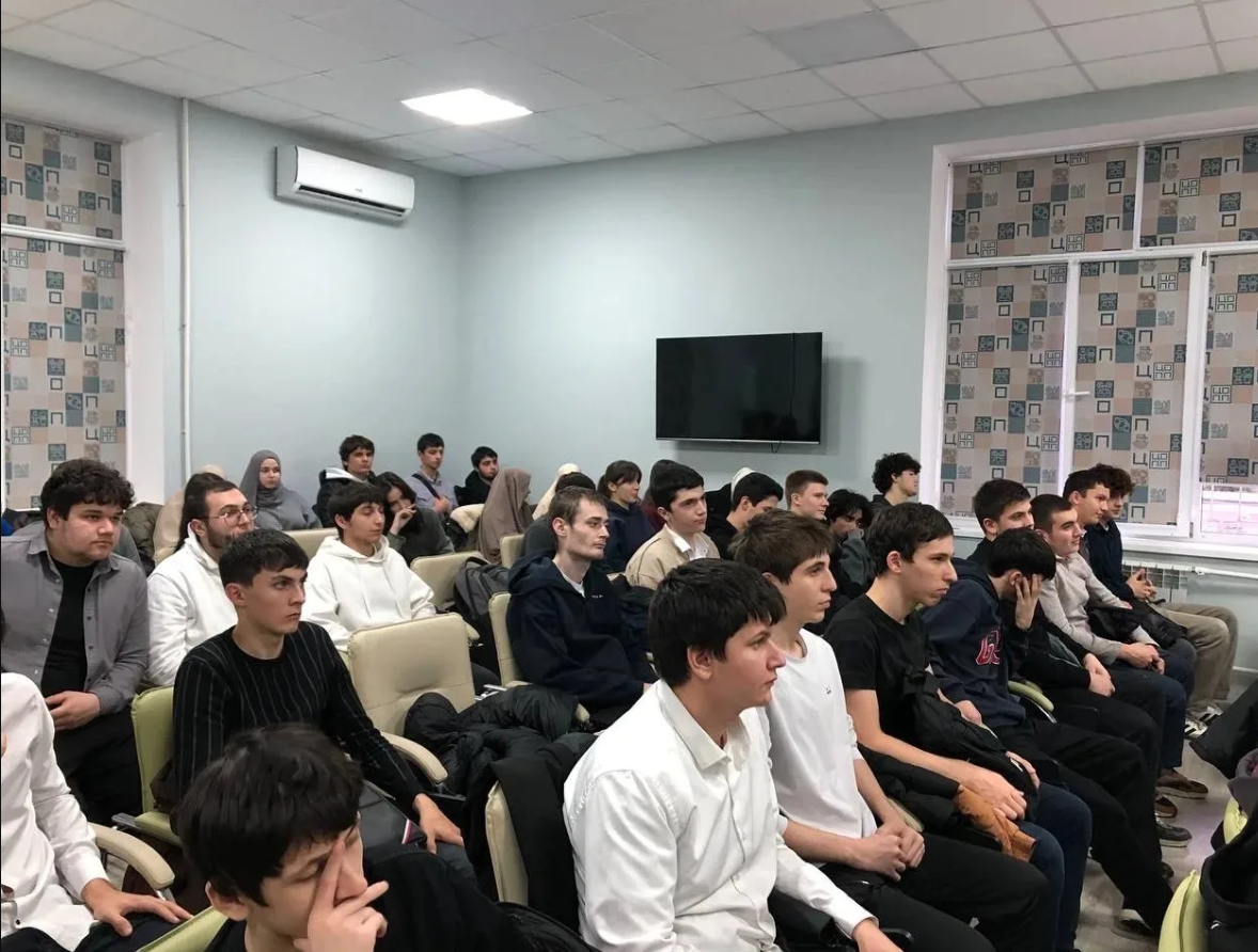 Началась неделя профориентационной работы по поступлению в вуз ФСБ