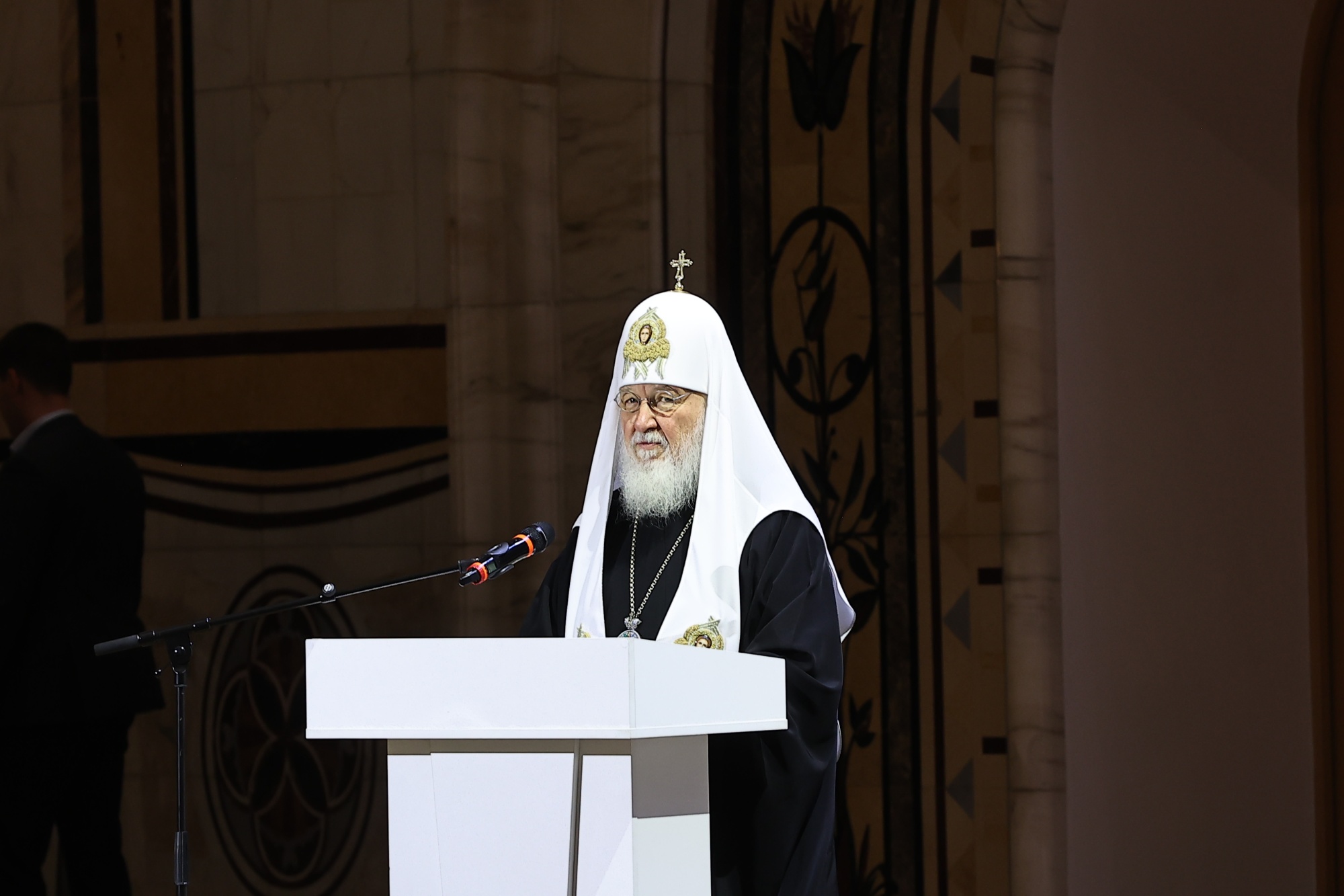 Патриарх Московский и всея Руси Кирилл впервые провел встречу с педагогами