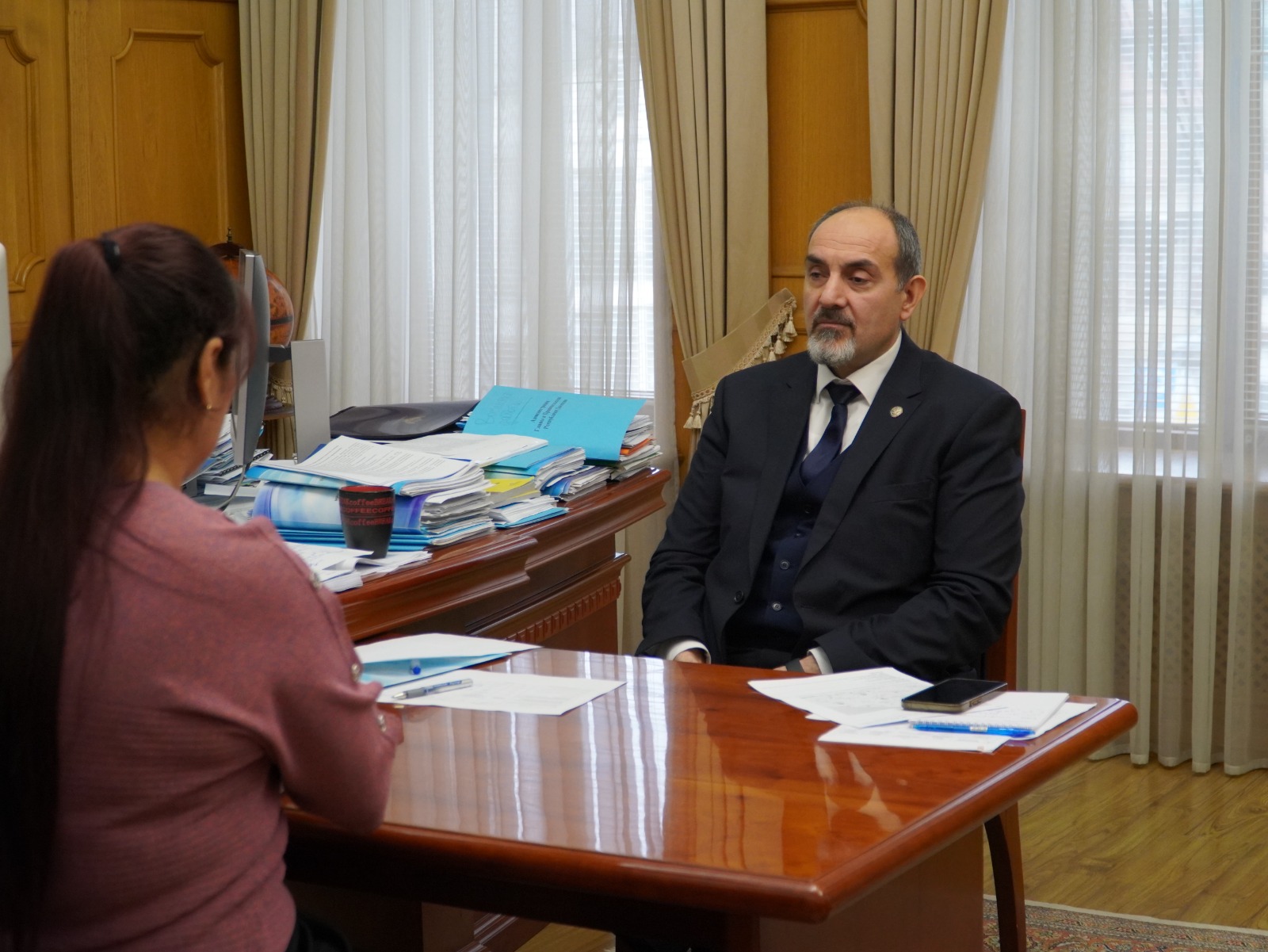 Министр образования и науки провёл личный приём граждан