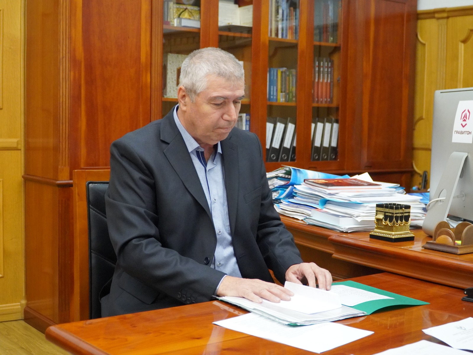 Министр образования и науки провёл личный приём граждан