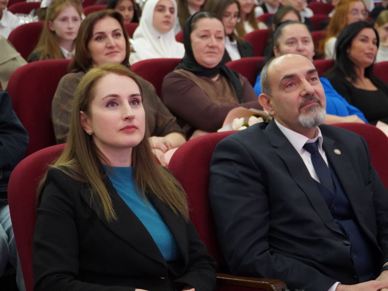 Победителей и призёров республиканских профессиональных конкурсов отметили в Истпарке