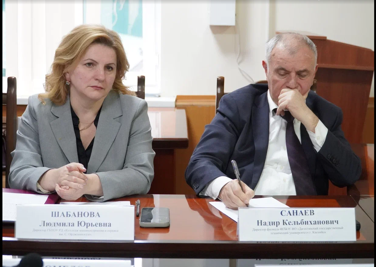 В Минобрнауки РД прошло совещание по вопросу подготовки кадров в сфере ОПК