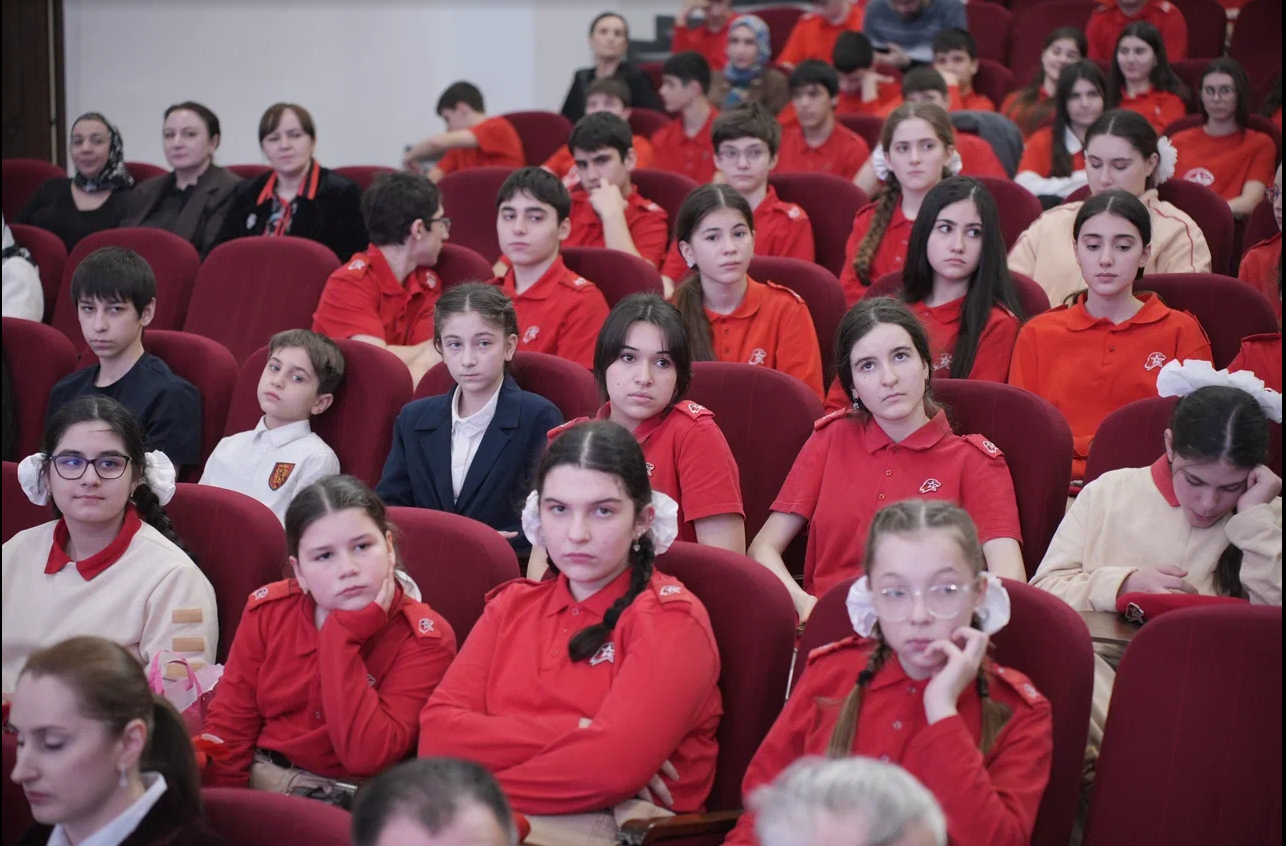 Республиканское мероприятие, приуроченное ко дню памяти о россиянах, исполняющих служебный долг за пределами Отечества