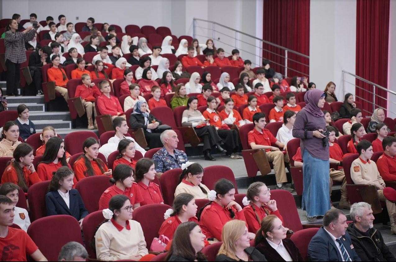 Республиканское мероприятие, приуроченное ко дню памяти о россиянах, исполняющих служебный долг за пределами Отечества