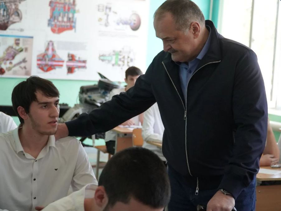 Каспийский колледж машиностроения и сервиса открывает новые возможности