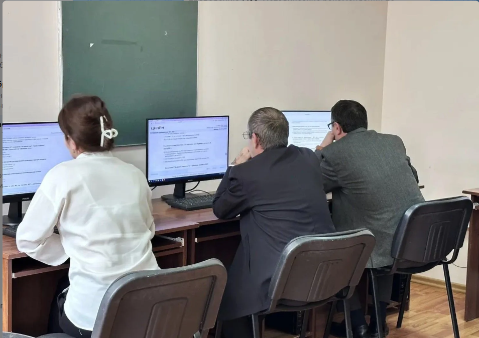 В РЦОИ проходит заключительный этап подготовки руководителей ППЭ