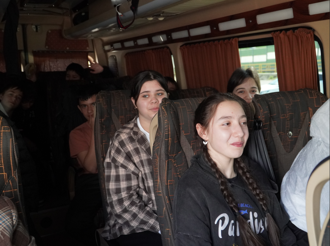 В Северную Осетию-Аланию отправились 113 детей из районов, пострадавших от стихийного бедствия