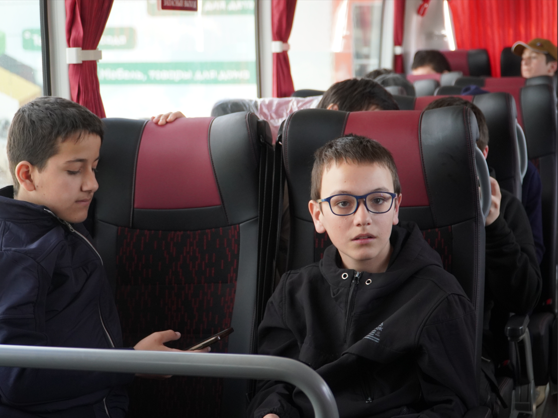 В Северную Осетию-Аланию отправились 113 детей из районов, пострадавших от стихийного бедствия