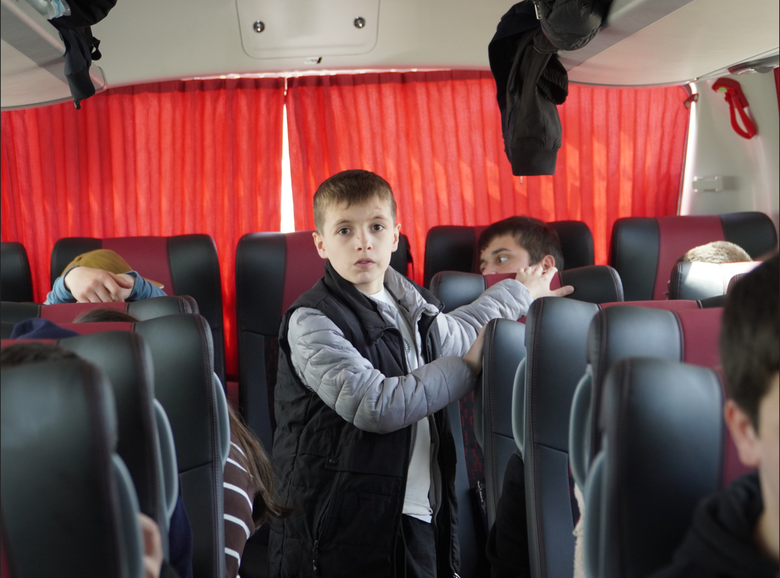 В Северную Осетию-Аланию отправились 113 детей из районов, пострадавших от стихийного бедствия