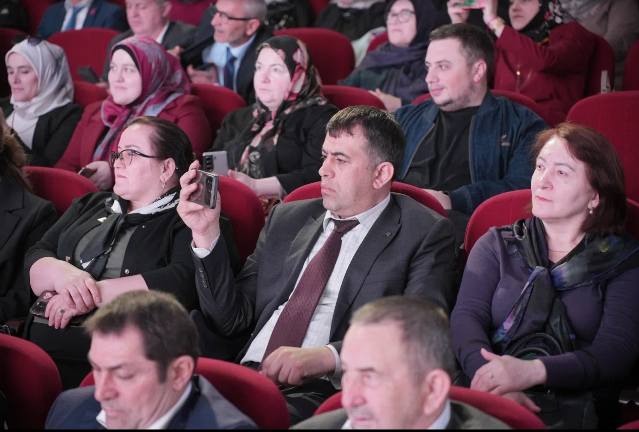 В Дагестане выбрали лучшего учителя родного языка и родной литературы – 2026