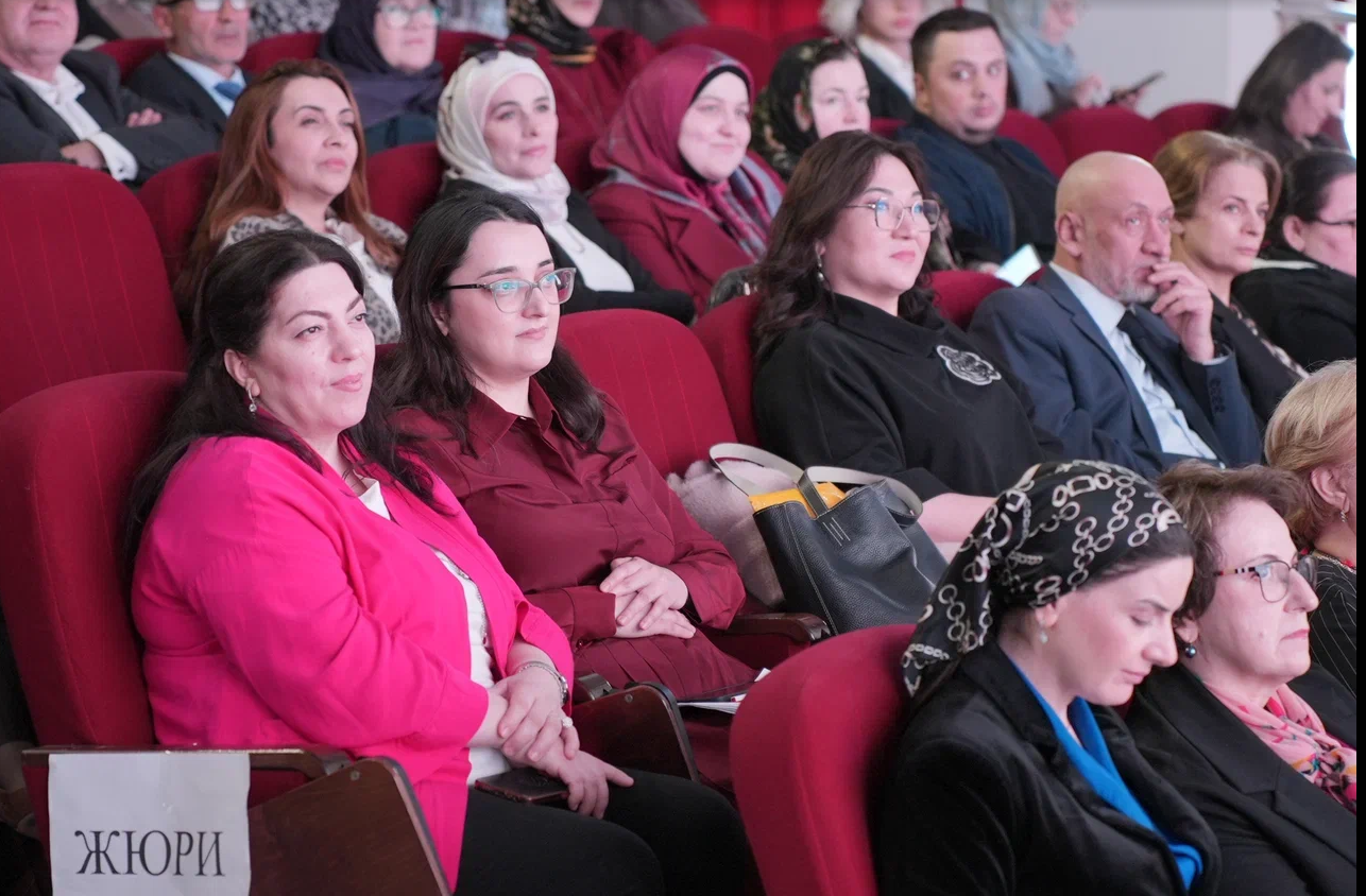 В Дагестане выбрали лучшего учителя родного языка и родной литературы – 2026