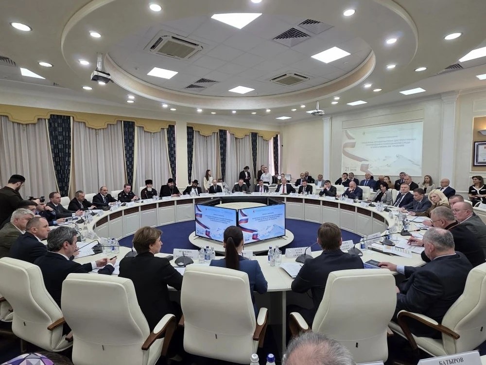 Яхья Бучаев представил опыт Дагестана по профилактике деструктивных проявлений в молодежной среде на межведомственном форуме в Пятигорске