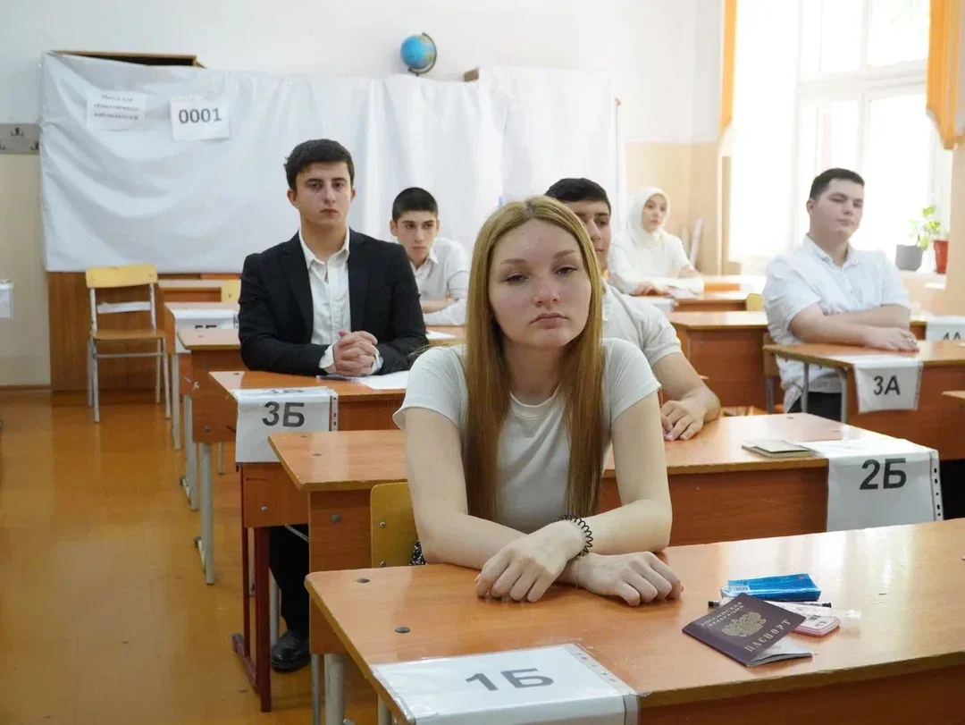 В республике проходит резервный день ОГЭ по предметам по выбору